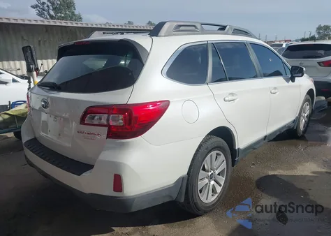 2015 Subaru Outback 2.5I Premium z USA, uszkodzony, nr VIN 4S4BSAFC2F3294269